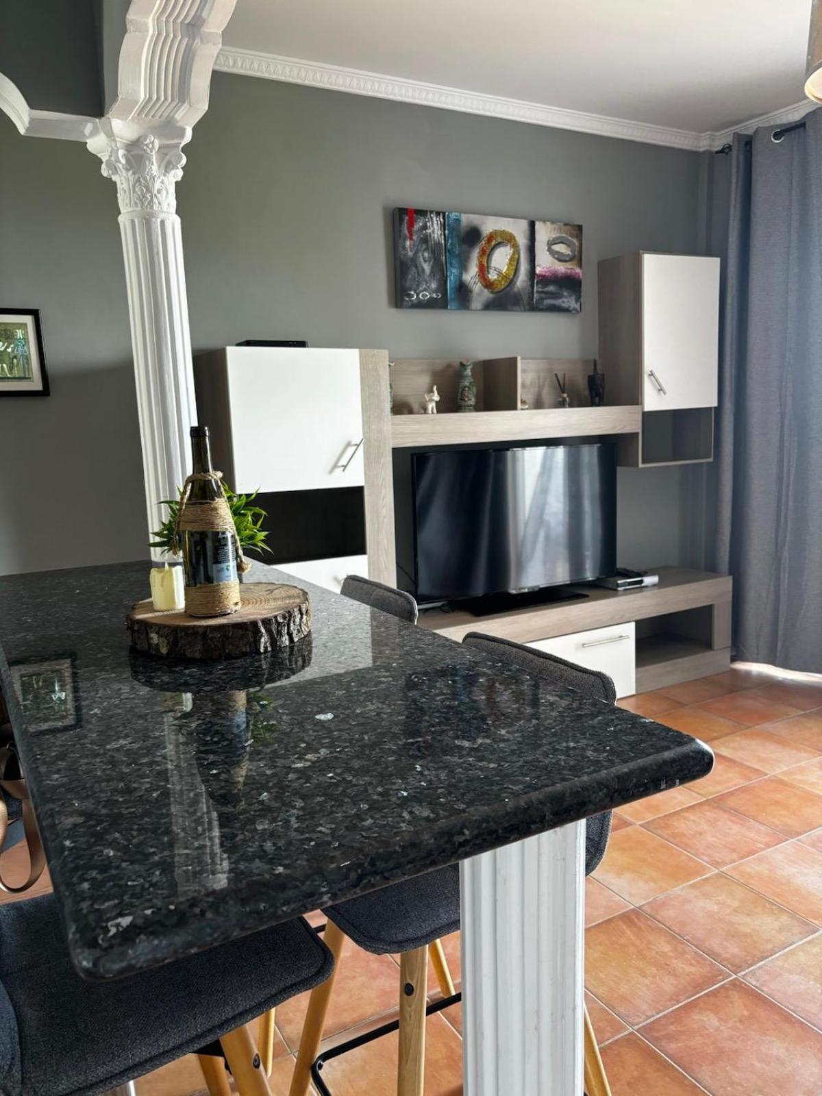 Apartamento Hans San Antonio  Buitenkant foto